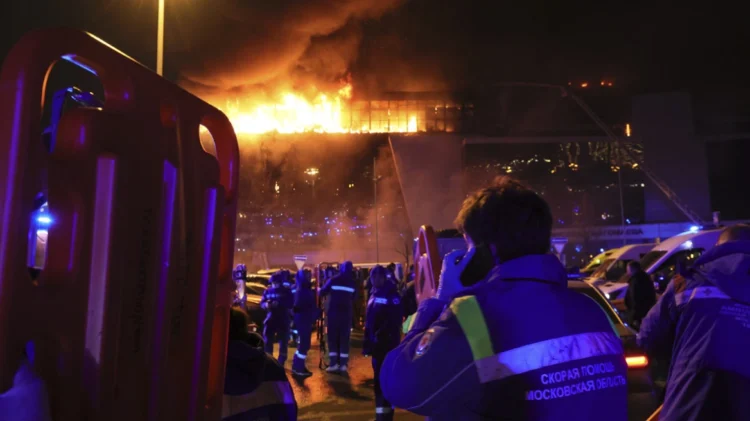 Μακελειό στη Μόσχα: Το Ισλαμικό Κράτος ανέλαβε την ευθύνη για την αιματηρή επίθεση