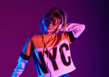 Τι αισθάνεστε όταν ακούτε μουσική; Τα ευρήματα των ερευνών για τον ήχο και την επιρροή του στο σώμα μας