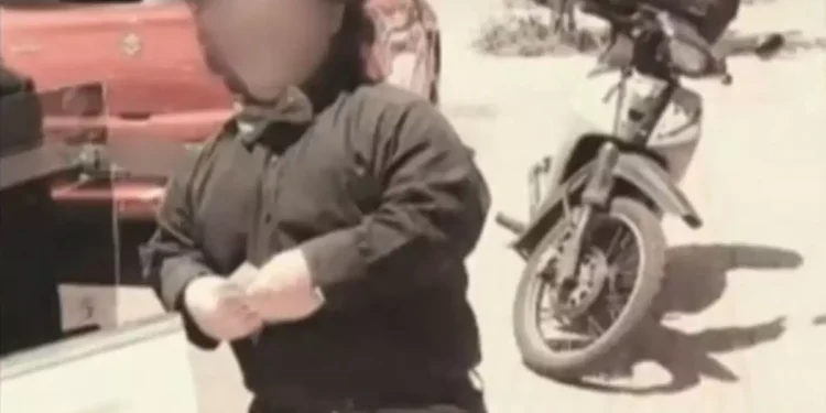 Κύκλωμα μαστροπείας: «Τον γιο μου τον έμπλεξε ο τατουατζής» υποστηρίζει ο πατέρας του νάνου