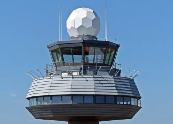 Κίνδυνος για νέα «Τέμπη» στους αιθέρες: Μηχανήματα για μουσείο και καμένα ραντάρ