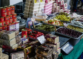 Συμβουλές του ΕΦΕΤ για την Σαρακοστή – Τι να προσέχετε στην αγορά τροφίμων και πως να τα συντηρείτε