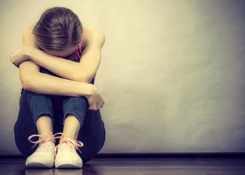 Κύκλωμα εξωθούσε ανήλικες στην πορνεία στην Αθήνα – 4 συλλήψεις, ανάμεσά τους 25χρονη που στρατολογούσε τις κοπέλες