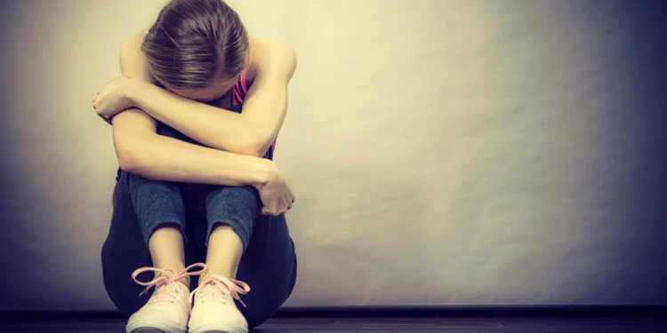 Κύκλωμα εξωθούσε ανήλικες στην πορνεία στην Αθήνα – 4 συλλήψεις, ανάμεσά τους 25χρονη που στρατολογούσε τις κοπέλες