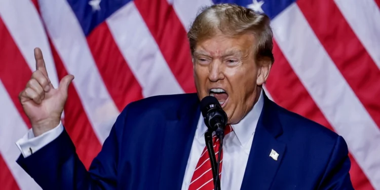 Κινδυνεύει με κατάσχεση περιουσιακών στοιχείων ο Τραμπ – Δεν μπορεί να εγγυηθεί τα 454 εκατ. δολάρια για τα πρόστιμα