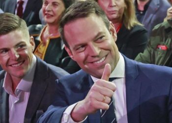 Στέφανος Κασσελάκης: Στα Χανιά το καλοκαίρι ο γάμος με τον Τάιλερ Μακμπέθ