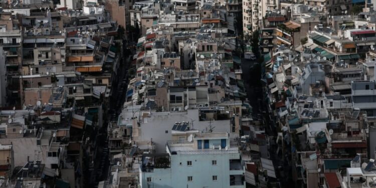 Χιλιάδες ακίνητα διαγράφηκαν από Airbnb και Booking