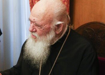 Αρχιεπίσκοπος Ιερώνυμος: Δεν κάνουμε ό,τι μας πει ο Βελόπουλος ή οποιοσδήποτε πολιτικός
