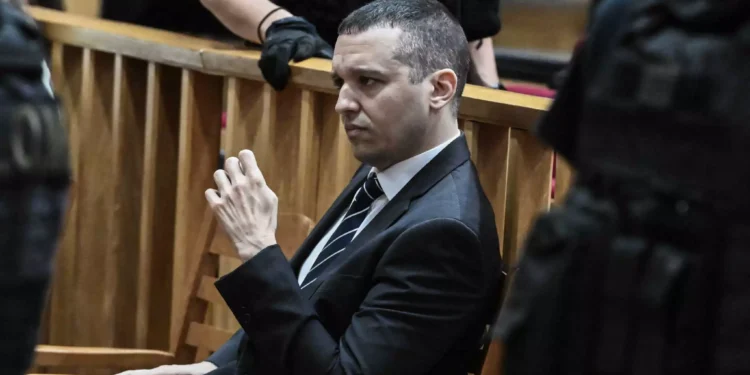 Κασιδιάρης για ποινική δίωξη: «Πρόκειται για αστειότητες που υποτιμούν την ελεύθερη βούληση του ελληνικού λαού»