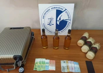 Υγρή κοκαΐνη από τη Βραζιλία: Χειροπέδες σε 25χρονο στο αεροδρόμιο «Ελευθέριος Βενιζέλος»