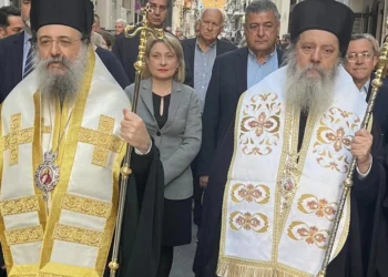 Ιερέας με ακραίες απόψεις επιτέθηκε λεκτικά στην Χριστίνα Αλεξοπούλου