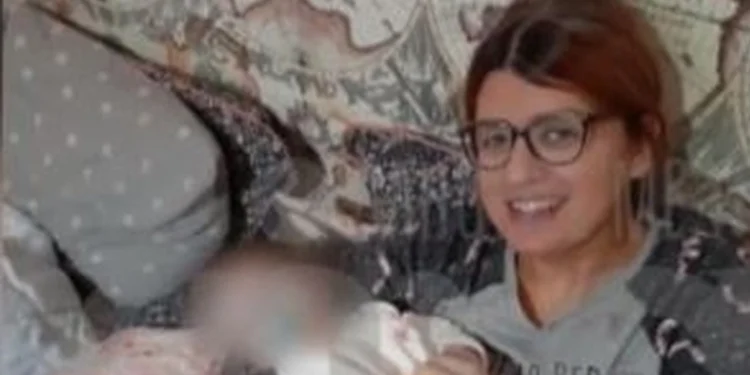Πέθανε στα 38 της χρόνια η Μαρία Αθανασοπούλου – Είχε διασωθεί από τον σεισμό του 1986 στην Καλαμάτα ενώ ήταν βρέφος 10 ημερών