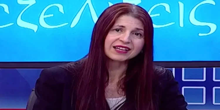 Καβάλα: Επίθεση στην βουλευτή της ΝΔ Αγγελική Δεληκάρη – Τη χαστούκισε γυναίκα σε εκκλησία