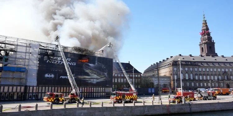 Δανία: Έζησε τη δική της «Παναγία των Παρισίων» – Στις φλόγες 400 χρόνια πολιτιστικής κληρονομιάς