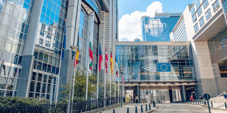 Ευρωεκλογές 2024: Πόσα χρήματα παίρνουν οι ευρωβουλευτές -Οι μισθοί και τα έξοδα που καλύπτονται