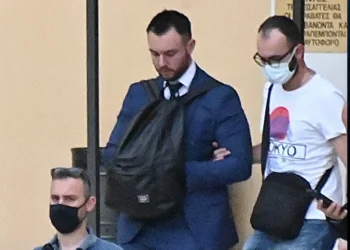 Δίωξη για κακούργημα στον Φλώρο – Πήρε προθεσμία για ν’ απολογηθεί την Πέμπτη