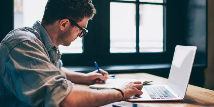 Παράταση στις φορολογικές δηλώσεις πριν ξεκινήσει η υποβολή τους -Τι πρέπει να προσέξουν οι ελεύθεροι επαγγελματίες