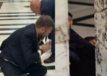 Στη ΓΑΔΑ κρατείται ο βουλευτής Κωνσταντίνος Φλώρος που μετέτρεψε σε ρινγκ τη Βουλή