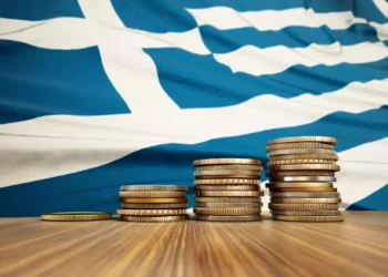 Πρόγραμμα Σταθερότητας: 6 νέα μέτρα για το 2025 – Έρχονται μειώσεις εισφορών, φόρων και αυξήσεις συντάξεων