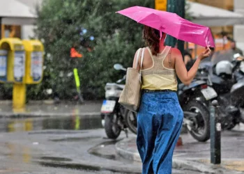 Αρνιακός για Μεγάλη Εβδομάδα: Σε ποιες περιοχές περιμένουμε βροχές και καταιγίδες