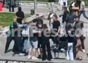 Κέρκυρα: Μάχες και άγριο ξύλο πριν τα μαχαιρώματα ανηλίκων – Αποκαλυπτικό βίντεο