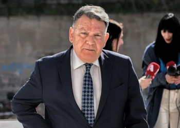 Αλέξης Κούγιας για Εύη Βατίδου: “Έδωσε το 25% σε πέντε δικηγόρους για να πάρουν την περιουσία των παιδιών”