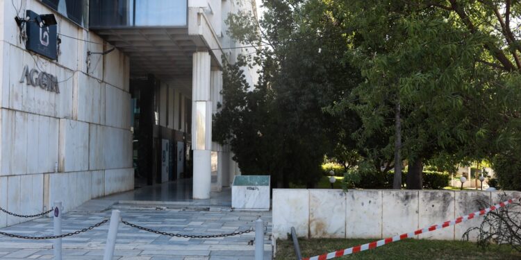 Μαρούσι: Σεσημασμένος ο δράστης της δολοφονίας – Ανθρωποκυνηγητό για τη σύλληψή του