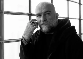 Μπάμπης Στόκας: Θα είμαι υποψήφιος ευρωβουλευτής με τη Ζωή Κωνσταντοπούλου – Το σχόλιο του Φίλιππου Πλιάτσικα