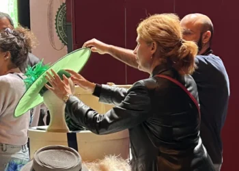 Εθνικό Θέατρο: Ανεμπόδιστη πρόσβαση σε παραστάσεις για τυφλούς, κωφούς και βαρήκοους -Η διαδικασία