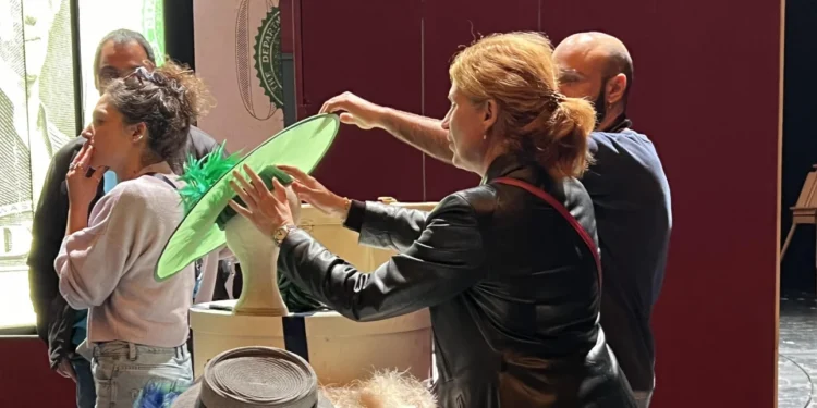 Εθνικό Θέατρο: Ανεμπόδιστη πρόσβαση σε παραστάσεις για τυφλούς, κωφούς και βαρήκοους -Η διαδικασία