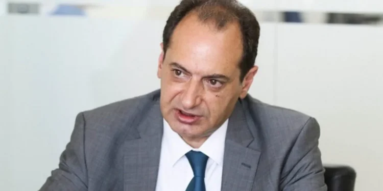 Σπίρτζης για Κασσελάκη: Κακώς λέει για «πατρίς, θρησκεία, οικογένεια» – Δεν φαίνεται να υπάρχει προοπτική να γίνει πρωθυπουργός