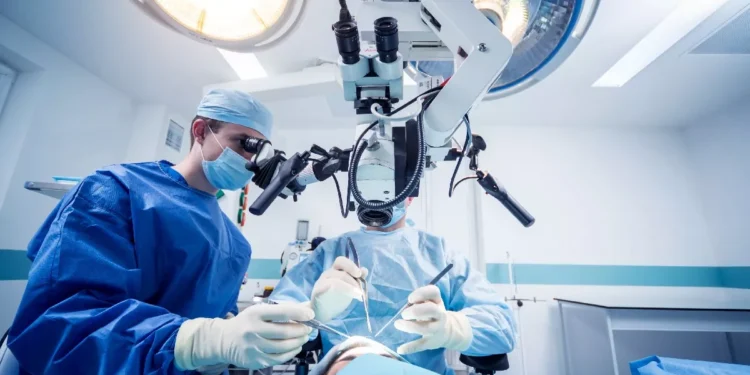 Επείγον περιστατικό χειρουργήθηκε με αμοιβή σε απογευματινό χειρουργείο – Αντιδράσεις των εργαζομένων