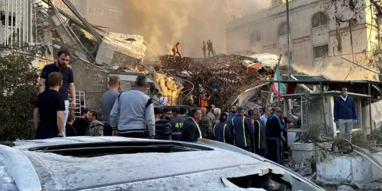 Το Ισραήλ χτύπησε την πρεσβεία του Ιράν στη Δαμασκό – Σκοτώθηκε διοικητής των Φρουρών της Επανάστασης