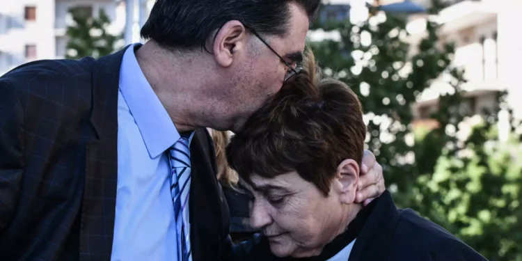 Γιάννης Τοπαλούδης: Είχαν διώξει και την Ελένη μας από το τμήμα όταν κατήγγειλε βιασμό