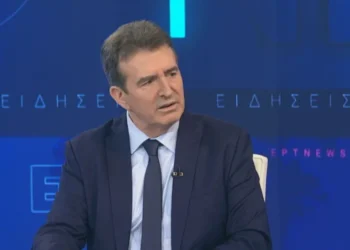 Χρυσοχοΐδης: Πάνω από 17.000 αστυνομικοί έχουν εκπαιδευτεί για την αντιμετώπιση της ενδοοικογενειακής βίας