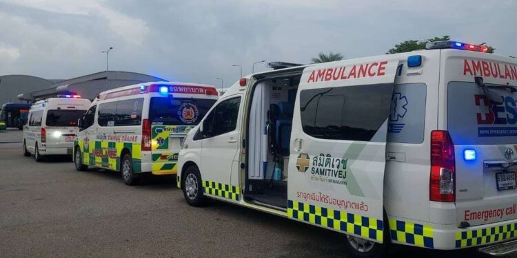 Τραγωδία στην πτήση Λονδίνο – Σιγκαπούρη – Ένας νεκρός και 30 τραυματίες από αναταράξεις