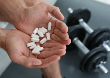 Στα χέρια της ΕΛ.ΑΣ. εγκληματική οργάνωση που διακινούσε αναβολικά – Τουλάχιστον €2,5 εκατ. το κέρδος