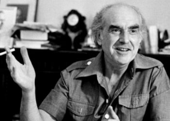 Έρευνα Metron Analysis για τη Μεταπολίτευση: Κυρίαρχο πρόσωπο ο Ανδρέας Παπανδρέου