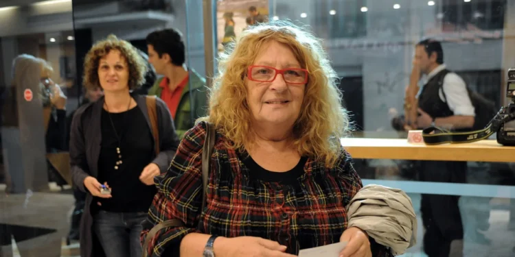 Άννα Παναγιωτοπούλου: «Ταλαιπωρήθηκε πολύ από το Αλτσχάιμερ – Μίλαγε άσχημα, έβγαζε έναν άλλο χαρακτήρα»