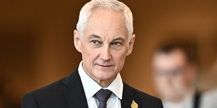 Ανάλυση Politico: Κλιμάκωση του πολέμου δείχνει η επιλογή Μπελούσοφ στο υπουργείο Άμυνας της Ρωσίας