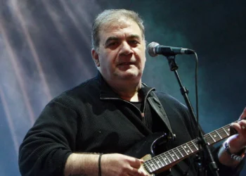 Δημήτρης Σταρόβας: Το ιδιόχειρο σημείωμα μέσα από το νοσοκομείο