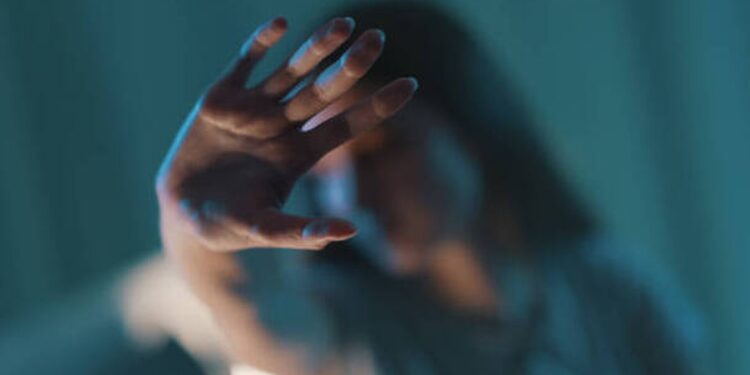 Πύργος: Χτύπησε με παπούτσι την εγκυμονούσα πρώην σύζυγό του