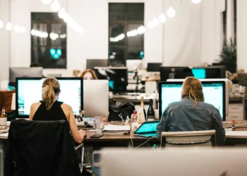 Επιθεώρηση Εργασίας: Δικαιώματα εργαζομένων και υποχρεώσεις εργοδότη -Δράση ενημέρωσης για βία και παρενόχληση