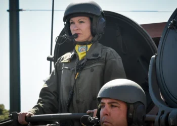 Έγινε το πρώτο βήμα για την στράτευση των γυναικών – Αλλαγές και στην θητεία