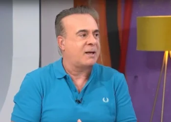 Φώτης Σεργουλόπουλος: Η αποκάλυψη για τον όρο που είχε βάλει η Σερτάμπ στη συνέντευξή της με τον παρουσιαστή