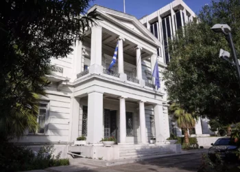 ΥΠΕΞ: Η Βόρεια Μακεδονία παραβιάζει κατάφωρα τη Συμφωνία των Πρεσπών