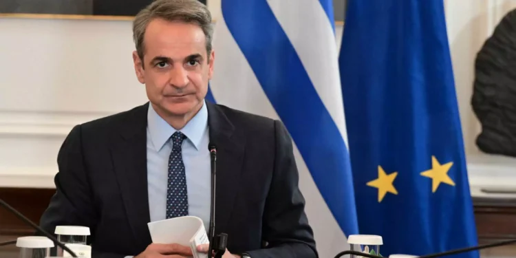 Κυριάκος Μητσοτάκης: Προκλητική και παράνομη η στάση της νέας προέδρου της Βόρειας Μακεδονίας