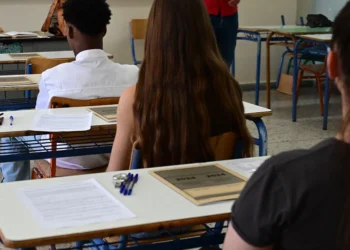 Πανελλαδικές 2024: Για τα ταξίδια το θέμα της Γλώσσας των υποψηφίων των ΓΕΛ