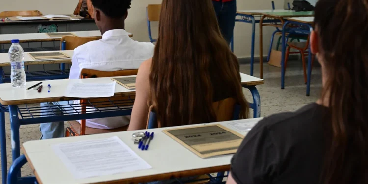 Πανελλαδικές 2024: Για τα ταξίδια το θέμα της Γλώσσας των υποψηφίων των ΓΕΛ