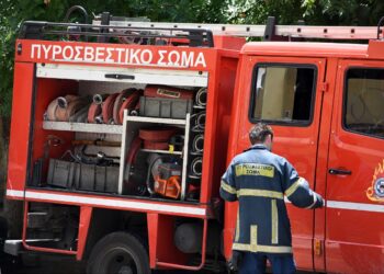 ΕΚΤΑΚΤΟ: Σοβαρό τροχαίο στην εσωτερική Περιφερειακή Οδό της Θεσσαλονίκης – Πληροφορίες για εγκλωβισμένους