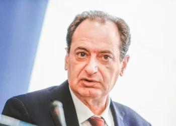 Σπίρτζης: Φαλτσάρει λίγο ο Κασσελάκης – Ο ΣΥΡΙΖΑ δεν πρόκειται να γίνει Καραμανλικός